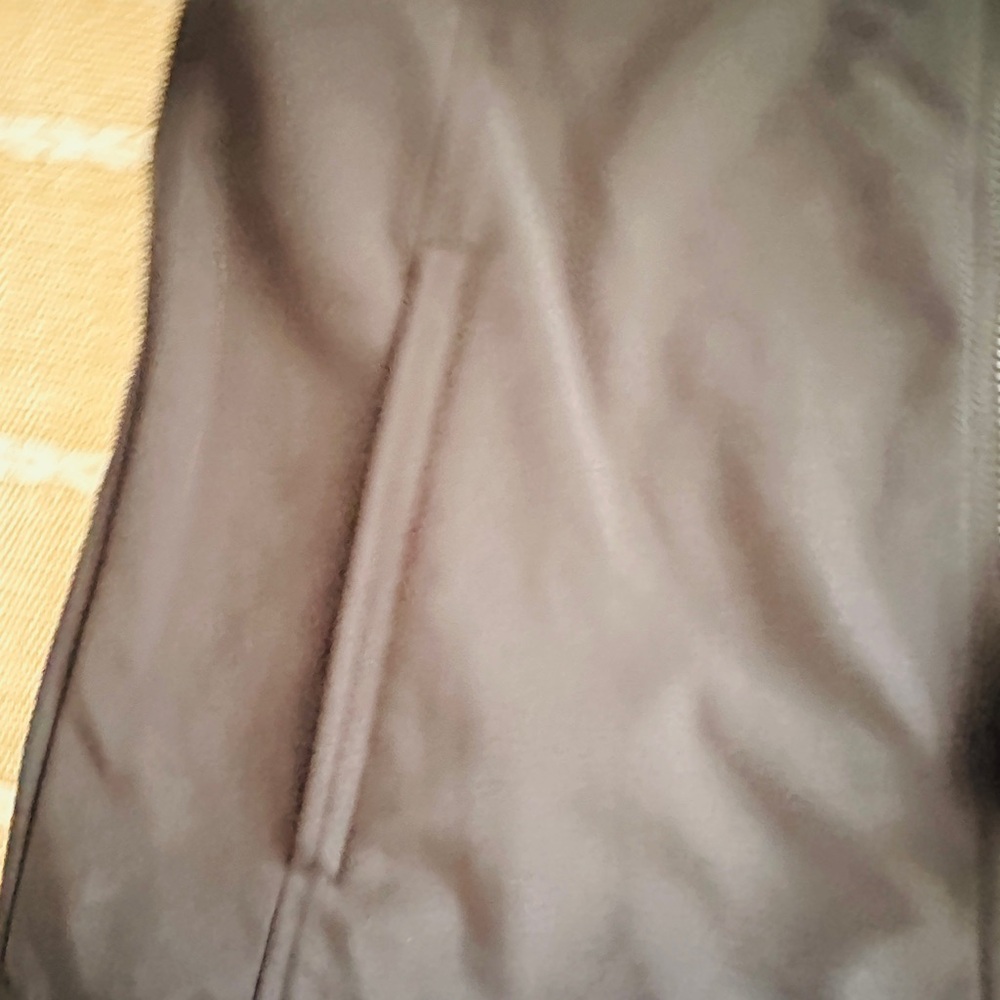 Columbia Men’s Black Softshell Jacket - Picture 6 of 11